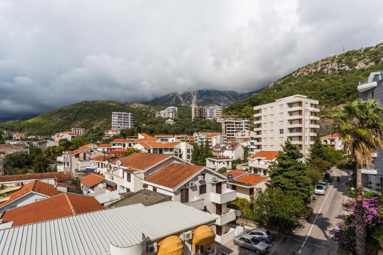 Apartments Beatrice Rafailovići Exteriér fotografie