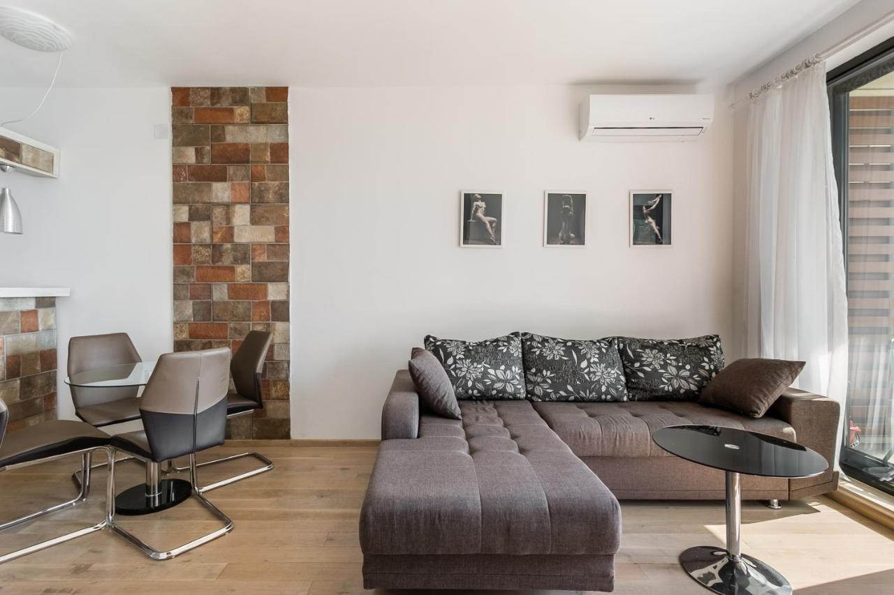Apartments Beatrice Rafailovići Exteriér fotografie